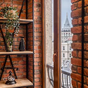 Flat With Galata Tower View Near Sishane Metro Apartment Istanbul